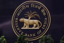 RBI ने नए साल पर खास तोहफा,1 जनवरी से UPI के नियमों में होगा बदलाव-