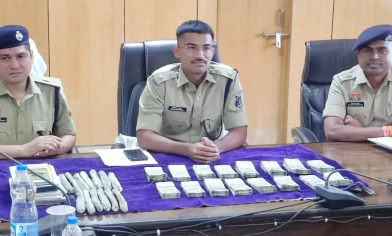 नक्सलियों के गुप्त ठिकाने से 8 लाख रुपए और विस्फोटक बरामद, पुलिस को बड़ी सफलता