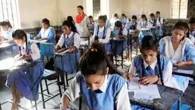 छत्तीसगढ़ बोर्ड 10वीं परीक्षा: पहले दिन नकल नहीं, लेकिन अव्यवस्थाएं उजागर, कई स्कूलों को नोटिस