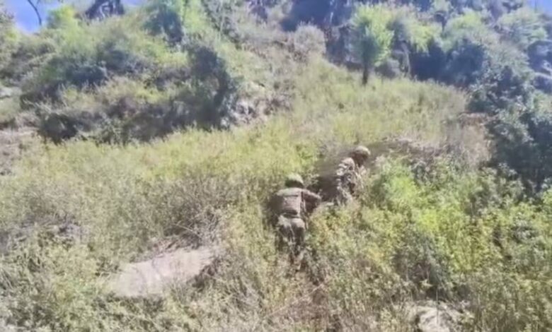 जम्मू-कश्मीर में BSF की बड़ी जवाबी कार्रवाई, पांच पाक चौकियां और आतंकी लॉन्चपैड तबाह, किश्तवाड़ में मुठभेड़ जारी – जम्मू-कश्मीर में BSF की बड़ी जवाबी कार्रवाई, पांच पाक चौकियां और आतंकी लॉन्चपैड तबाह, किश्तवाड़ में मुठभेड़ जारी –