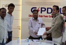 बिजली संकट पर कांग्रेस का घेरा डालो अभियान: CSEB कार्यालय पहुंचकर चेताया, कहा- समस्या नहीं सुलझी तो सड़कों पर उतरेंगे