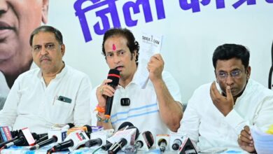 टोल प्लाजा पर कांग्रेस का हल्ला बोल: वैधता समाप्त फिर भी जारी अवैध वसूली, दिल्ली तक आंदोलन की चेतावनी –