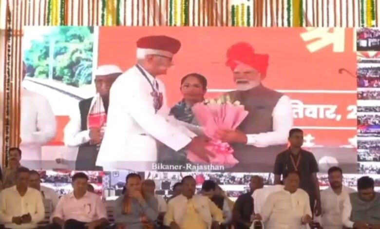छत्तीसगढ़ को मिली रेलवे विकास की सौगात, प्रधानमंत्री ने पांच अमृत भारत स्टेशन का किया उद्घाटन – छत्तीसगढ़ को मिली रेलवे विकास की सौगात, प्रधानमंत्री ने पांच अमृत भारत स्टेशन का किया उद्घाटन –