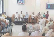 हाईटेक स्टेशन बनकर तैयार, लेकिन ट्रेनें नहीं – लोग बोले, क्या अब टहलने ही आएंगे स्टेशन पर?