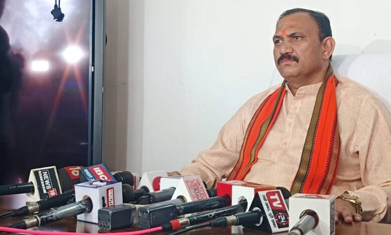 छत्तीसगढ़ में कोरोना की नई चुनौती: स्वास्थ्य विभाग हाई अलर्ट पर, अस्पतालों को नए प्रोटोकॉल जारी; मंत्री बोले – ‘घबराने की ज़रूरत नहीं’ – छत्तीसगढ़ में कोरोना की नई चुनौती: स्वास्थ्य विभाग हाई अलर्ट पर, अस्पतालों को नए प्रोटोकॉल जारी; मंत्री बोले – ‘घबराने की ज़रूरत नहीं’ –