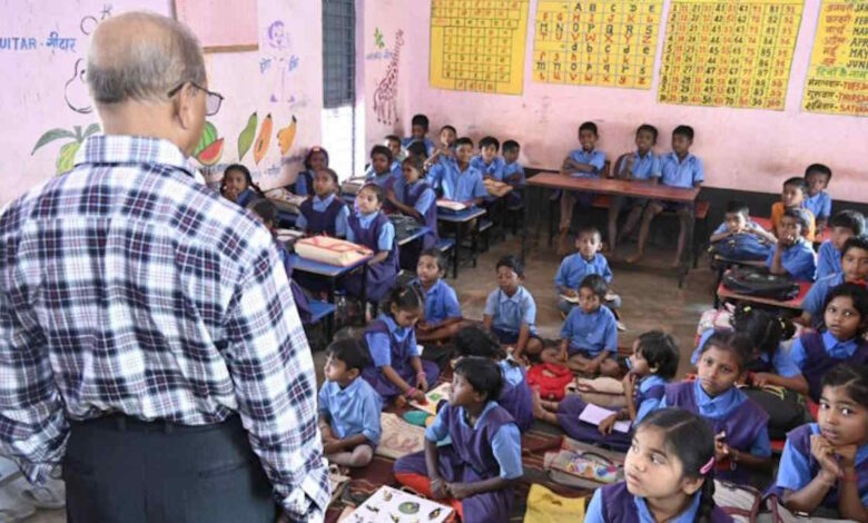 स्कूलों के बंद होने की अफवाहों पर विराम, शिक्षा विभाग ने दी स्पष्ट जानकारी –