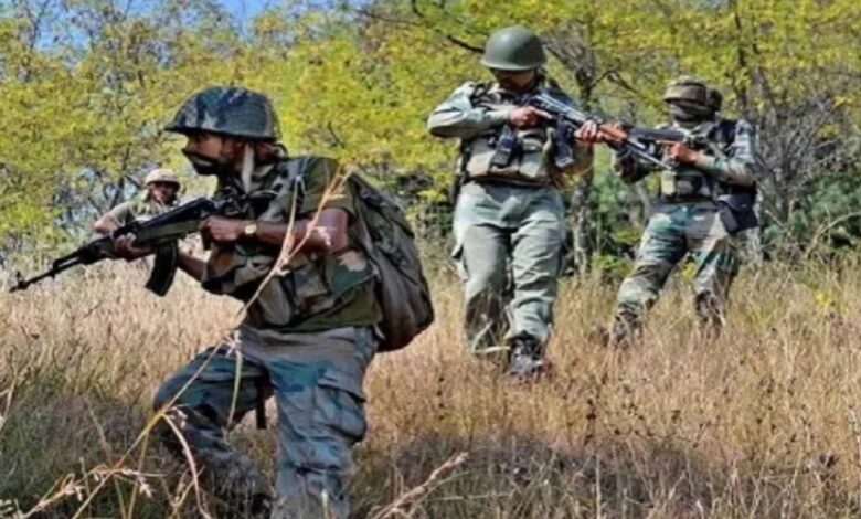 बीजापुर में सुरक्षा बलों को बड़ी सफलता, मुठभेड़ में एक वर्दीधारी नक्सली ढेर – बीजापुर में सुरक्षा बलों को बड़ी सफलता, मुठभेड़ में एक वर्दीधारी नक्सली ढेर –