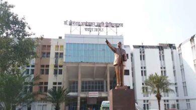 छत्तीसगढ़ में मीडिया पर ‘पाबंदी’ का आरोप: स्वास्थ्य विभाग के आदेश से पत्रकार खफा, पूर्व स्वास्थ्य मंत्री ने जताया कड़ा विरोध