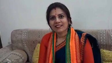 कांग्रेस को बड़ा झटका: रिसाली नगर निगम में MIC सदस्य सीमा साहू भाजपा में शामिल, महापौर से नाराजगी बनी वजह