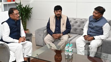केंद्रीय मंत्री रामदास अठावले ने की सीएम विष्णुदेव साय से मुलाकात, सामाजिक कल्याण योजनाओं पर हुई चर्चा