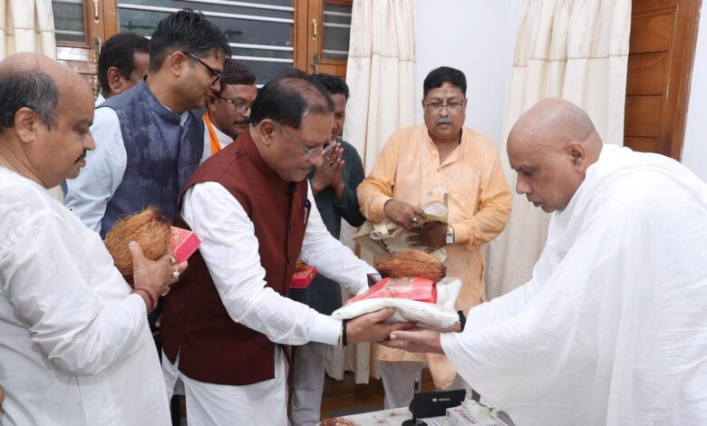 मुख्यमंत्री साय ने गुरु पूर्णिमा पर रायगढ़ में अघोर गुरुपीठ में लिया आशीर्वाद – मुख्यमंत्री साय ने गुरु पूर्णिमा पर रायगढ़ में अघोर गुरुपीठ में लिया आशीर्वाद –
