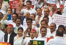 संसद के मानसून सत्र का दूसरा दिन: उपराष्ट्रपति जगदीप धनखड़ राज्यसभा से अनुपस्थित, विपक्ष के हंगामे के बाद दोनों सदन स्थगित