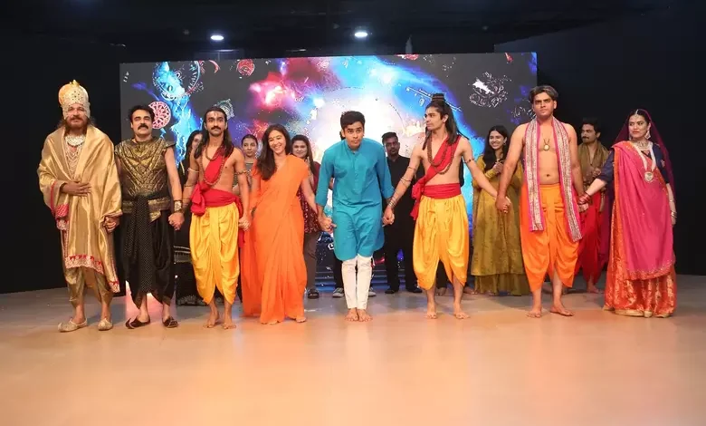 पाकिस्तान के कराची में गूंजा ‘जय श्री राम’, रामायण मंचन में एआई का अद्भुत प्रयोग और पाकिस्तानी समीक्षक ने भी की सराहना पाकिस्तान के कराची में गूंजा ‘जय श्री राम’, रामायण मंचन में एआई का अद्भुत प्रयोग और पाकिस्तानी समीक्षक ने भी की सराहना