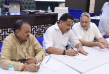राजनांदगांव, छत्तीसगढ़ के पूर्व भाजपा सांसद प्रदीप गांधी कंस्टीट्यूशन क्लब ऑफ इंडिया की कार्यकारिणी सदस्य चुनाव में सर्वाधिक मत से विजयी हुए