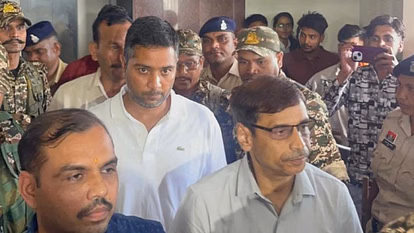 छत्तीसगढ़ शराब घोटाला: चैतन्य बघेल की याचिका पर हाईकोर्ट में सुनवाई आज छत्तीसगढ़ शराब घोटाला: चैतन्य बघेल की याचिका पर हाईकोर्ट में सुनवाई आज