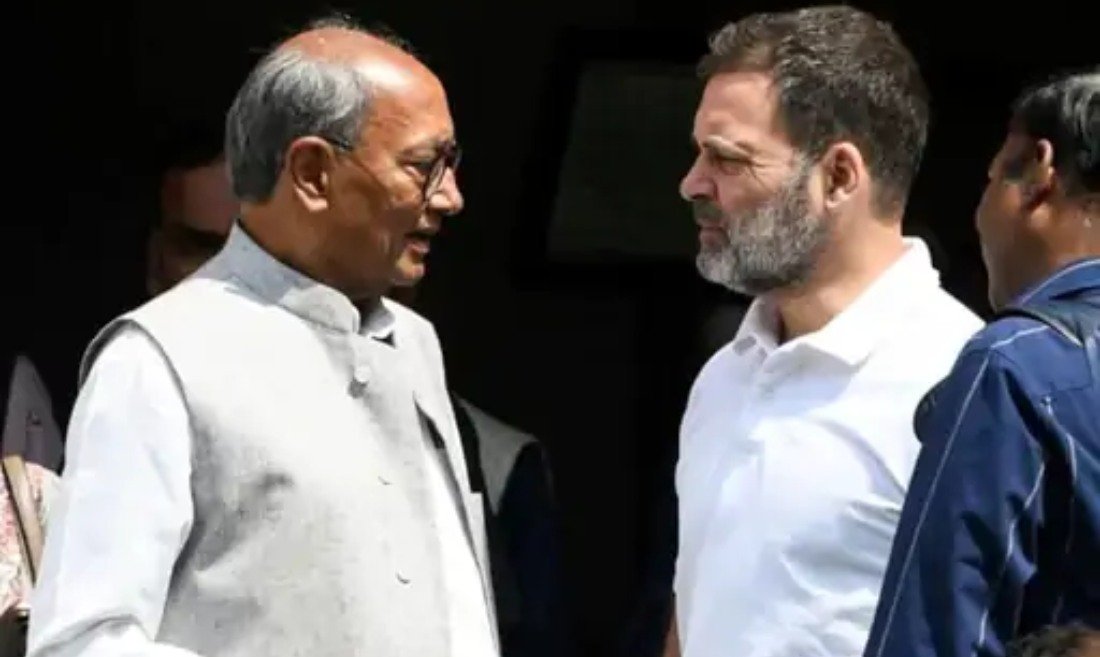 राहुल गांधी की नसीहत: RSS की तारीफ पर दिग्विजय सिंह को टोका, कांग्रेस में वैचारिक खींचतान तेज