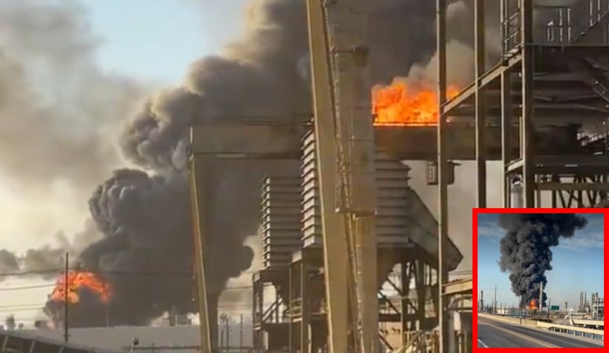 अमेरिका की सबसे बड़ी तेल रिफाइनरी में भीषण विस्फोट: टेक्सास में लगी भीषण आग, ईरान के साथ युद्ध के बीच ट्रंप सरकार को लगा बड़ा झटका