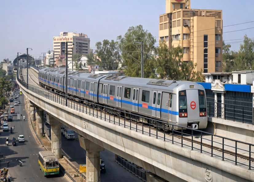दिल्ली में मेट्रो